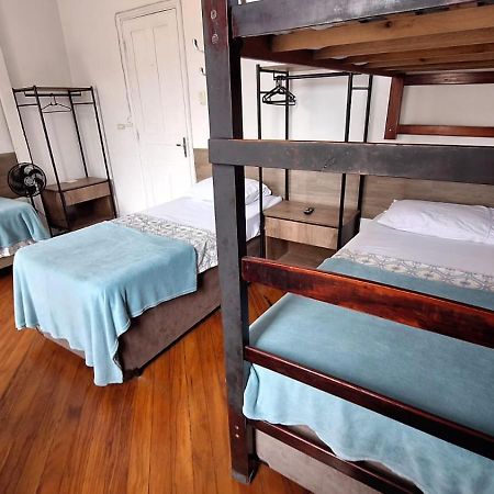 Hospedagem Camisa 10 Сантос Экстерьер фото