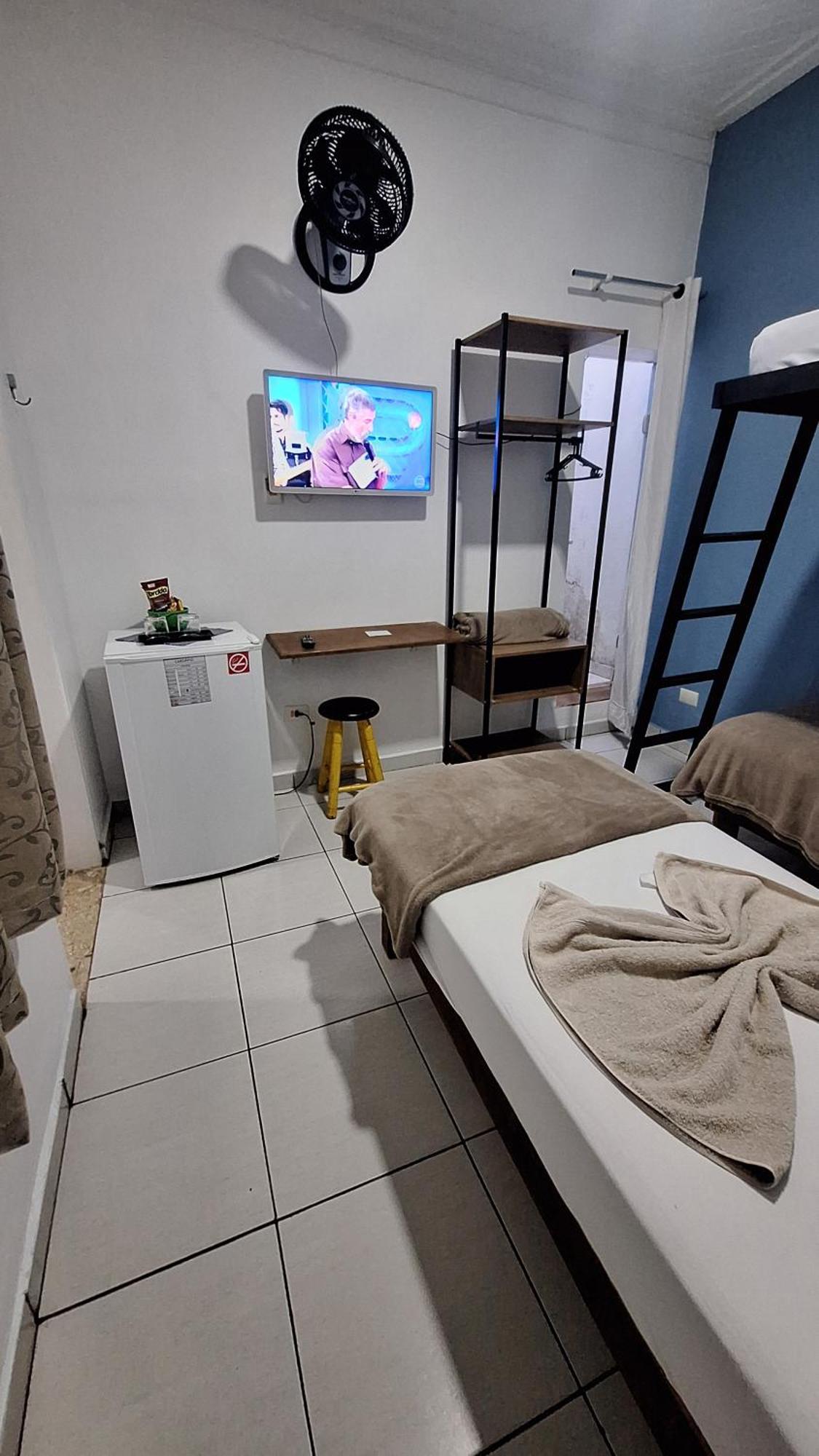 Hospedagem Camisa 10 Сантос Экстерьер фото