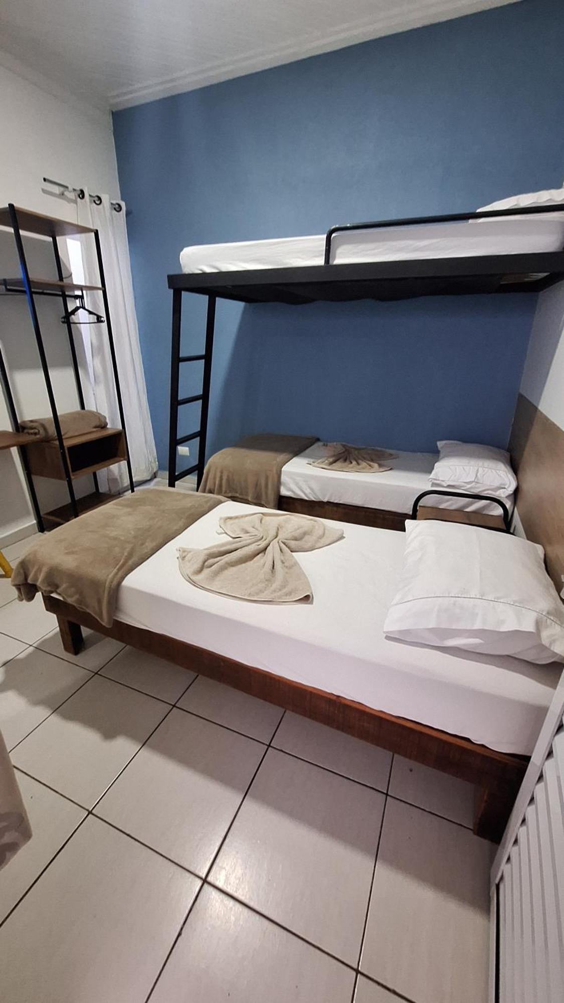 Hospedagem Camisa 10 Сантос Экстерьер фото